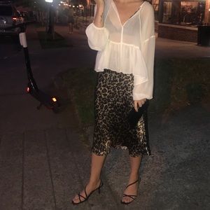 Meet your Posher, Cynthia